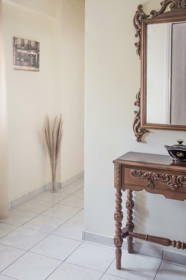 Artemis Central Apartment Corinth Exterior photo